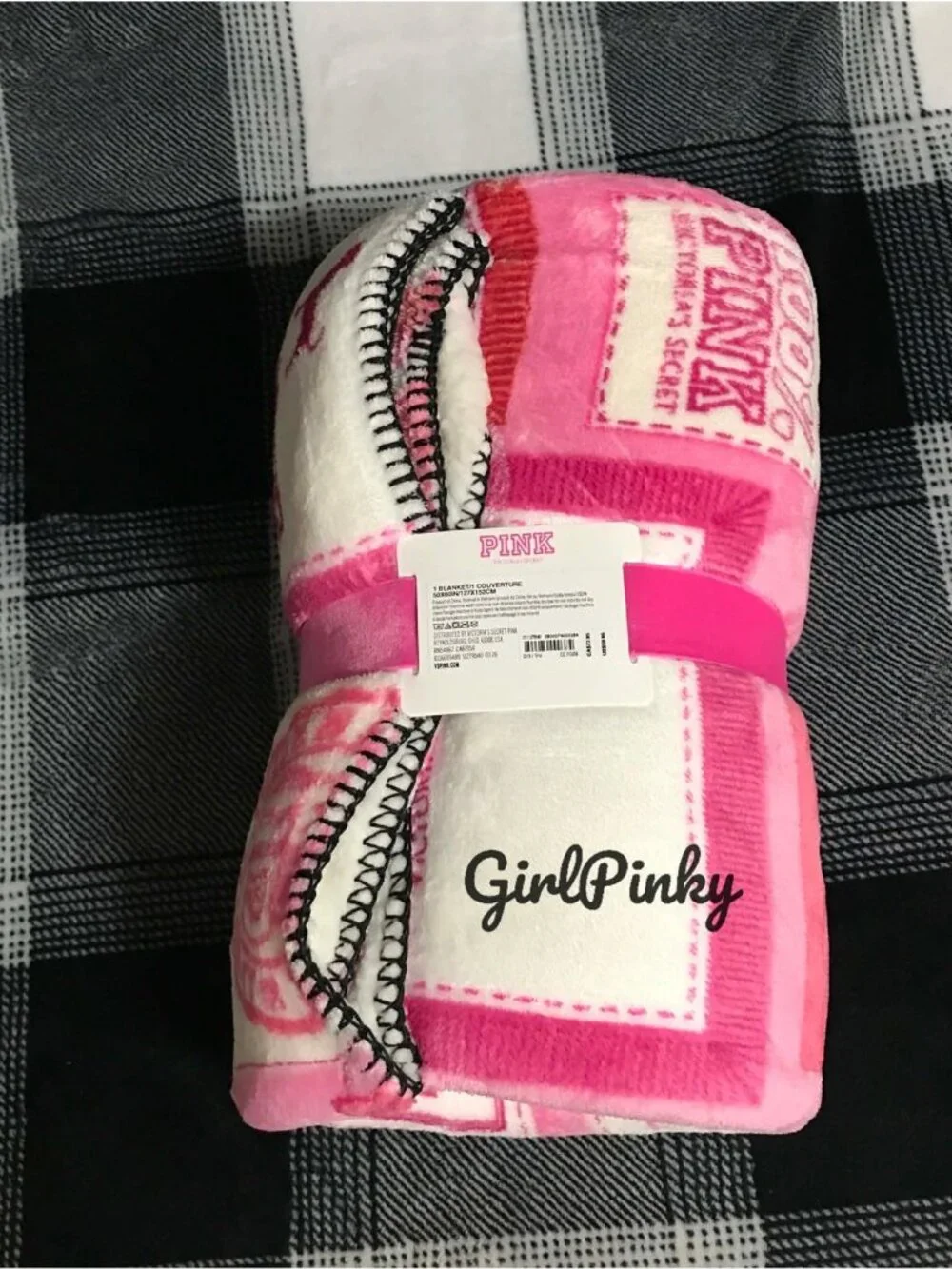 VS PINK COLORBLOCK COZY PLUSH BLANKET PINK FRIDAY 2026 LIMITED EDITION